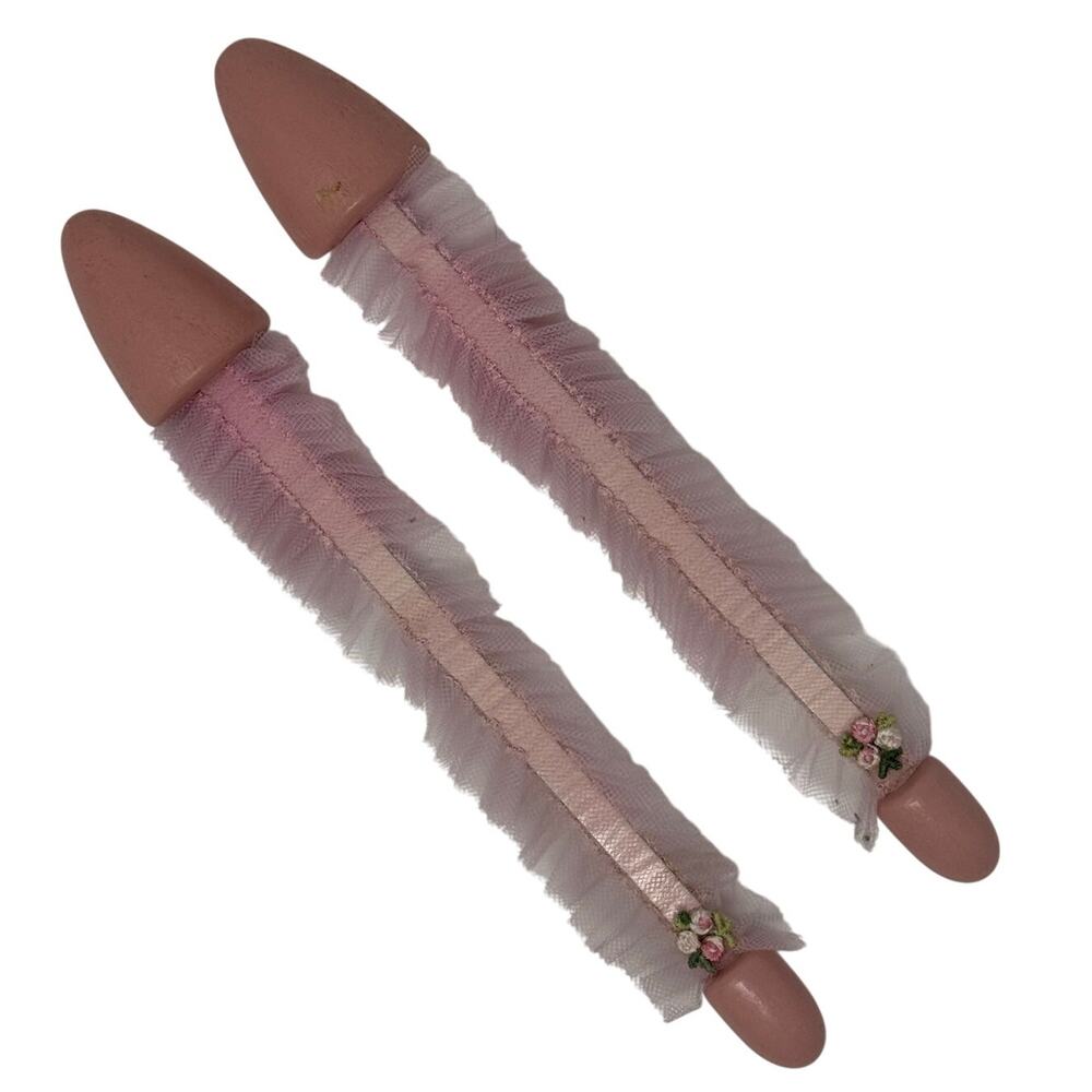 Vintage 1950s Pink Shoe Stretchers Keepers Floral Nylon Insert